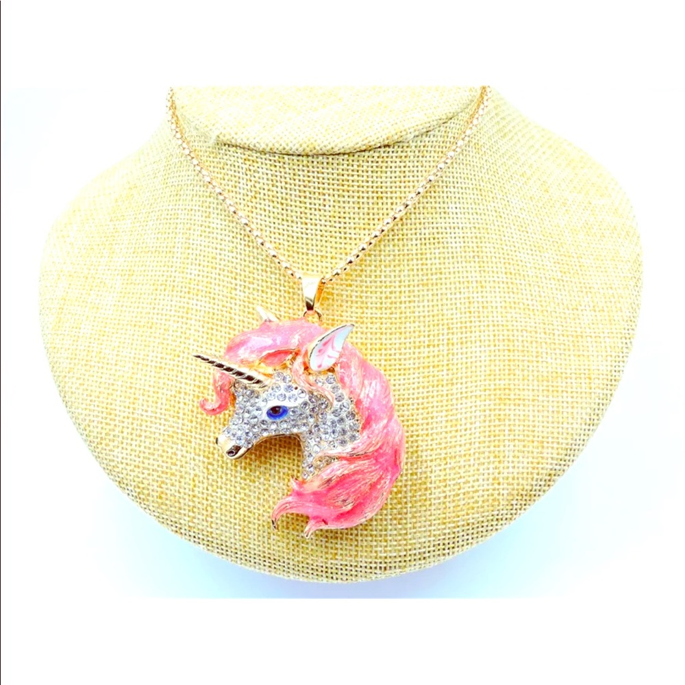 Beautiful unicorn 🦄 necklace